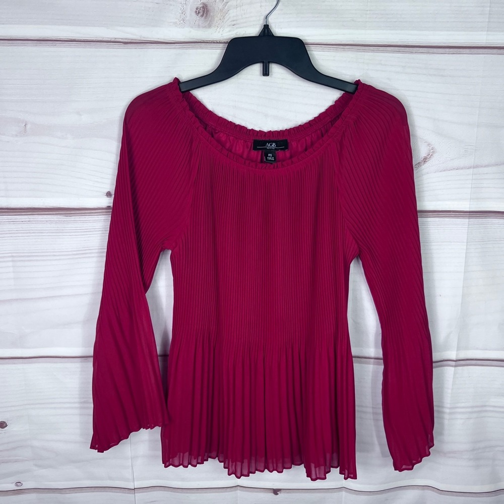 AGB Top Womens PS Red Pleated Blouse Long Sleeve Round Neck Pullover Solid Woven